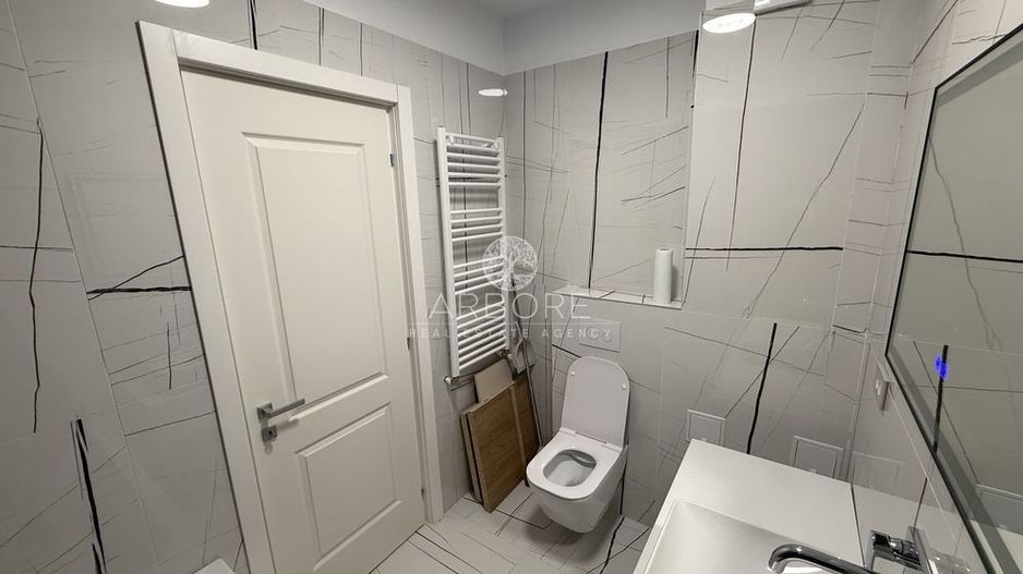 Inchiriere apartament 2 camere - Casa Poporului , Unirii - Poză 4