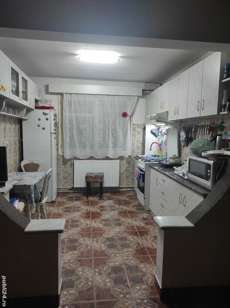 vand apartament 3 camerea - Poză 14
