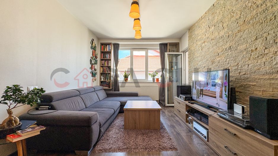 Apartament modern cu 3 camere, terasă spațioasă și 2 băi – 79 mp utili - Poză 3