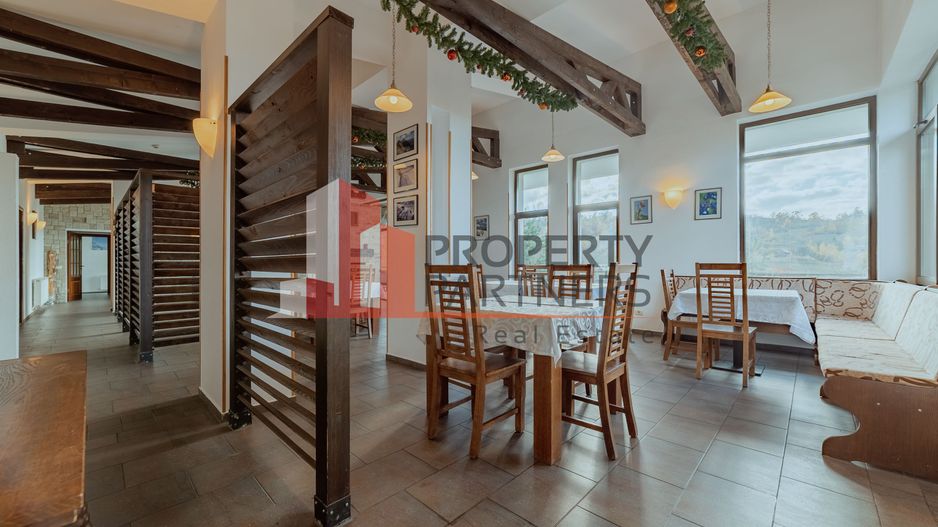 Pensiune  în Bran, sat Poarta – Afacere la cheie, locație premium - Poză 3