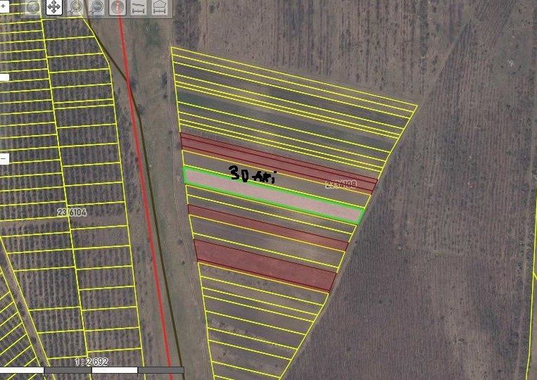Oportunitate de Investiție – Teren Agricol 35 Ari în comuna Răzeni, r. Ialoveni - Poză 1