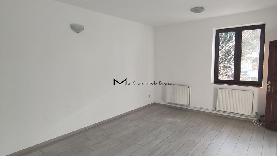 Apartament de inchiria 400 Centrul Civic - Poză 7