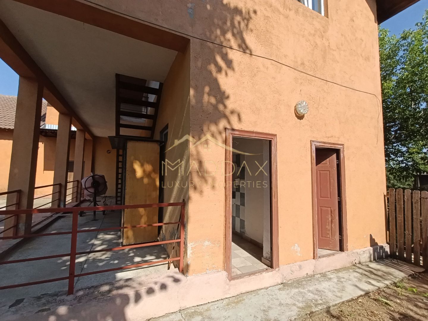 Inchiriere Complex Comercial/Logistic/Rezidential-Tranzit Novaci-oras Mihailesti - Poză 4
