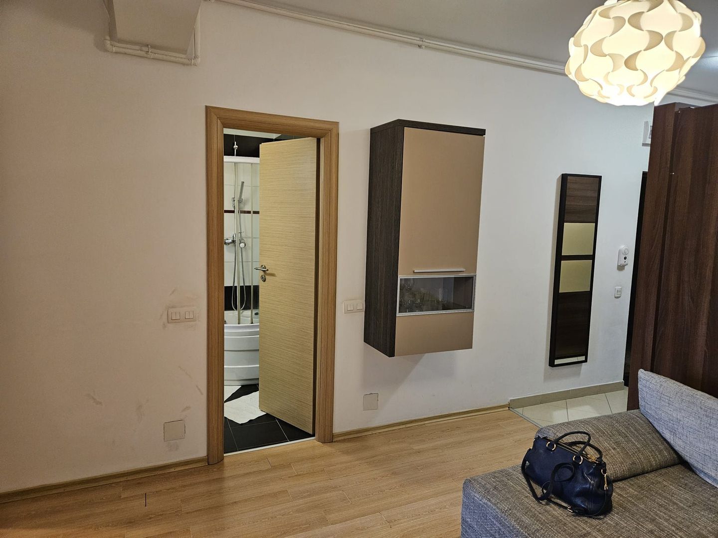 De Inchiriat Garsoniera Dubla zona Bucuresti Noi - Bazilescu - Poză 6