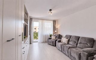Tur LIVE! Rafinat si confortabil,decomandat,ales mobilat si utilat - Poză 1