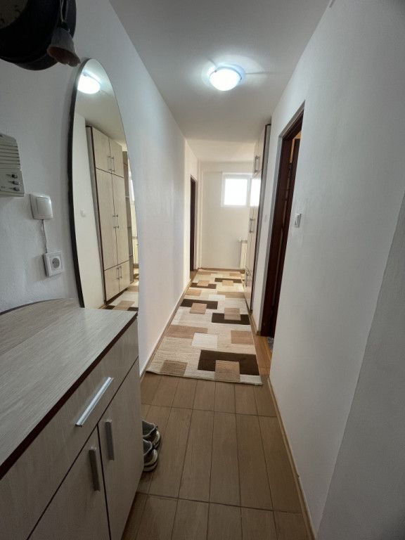 Apartament 2 camere decomandat la 7-8 minute de metrou - Poză 9