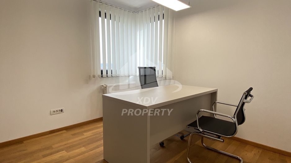 Spatiu de birouri  219mp utili , mobilat complet, Sibiu, D. Stanca - Poză 12