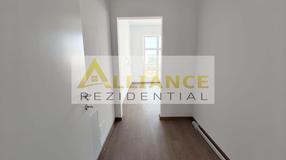 Casa Individuala - 3 camere - 2 bai - 356 mp teren - Poză 9