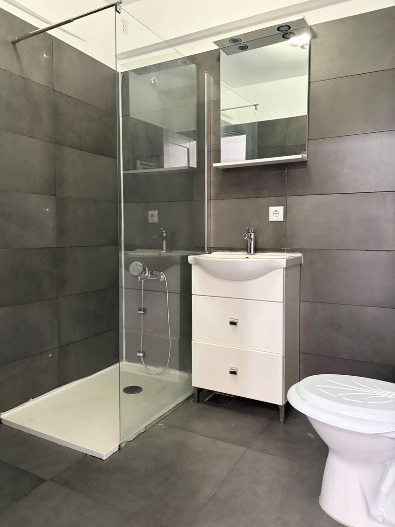 Apartament la cheie | 2 camere | terasa | parcare | Lombului - Poză 5