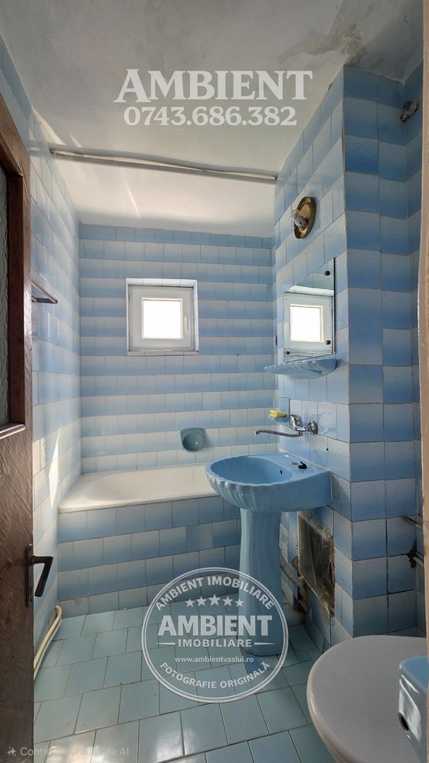 Apartament cu 2 camere, etaj 6 cu lift, VASLUI - zona CENTRU - AUROCOR; - Poză 7