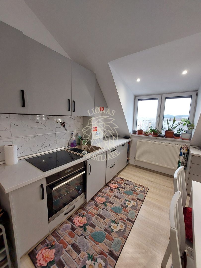 Apartament 3 camere 65 mp+pod 35 mp- Zona Sensul Vechi - Poză 2