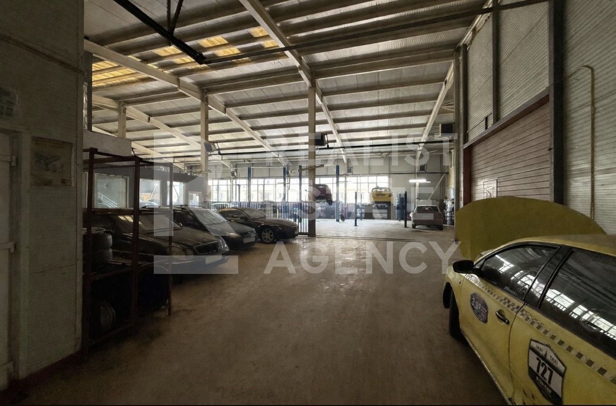 Service auto de închiriat, 6 elevatoare, Iași - Poză 3