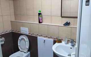 Vila 5 camere , zona Petru Rares -demisol+parter+etaj , pret negociabil ! - Poză 7