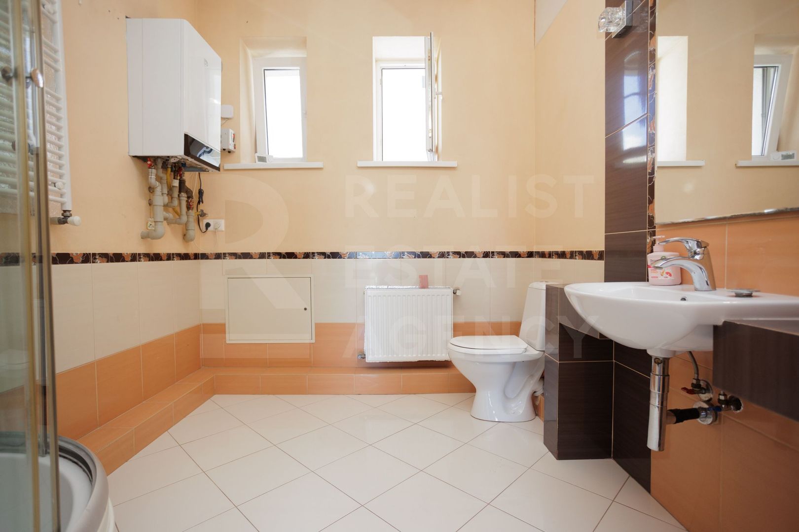 Chirie, casă,4 camere, str. Vânătorilor, Telecentru - Poză 27