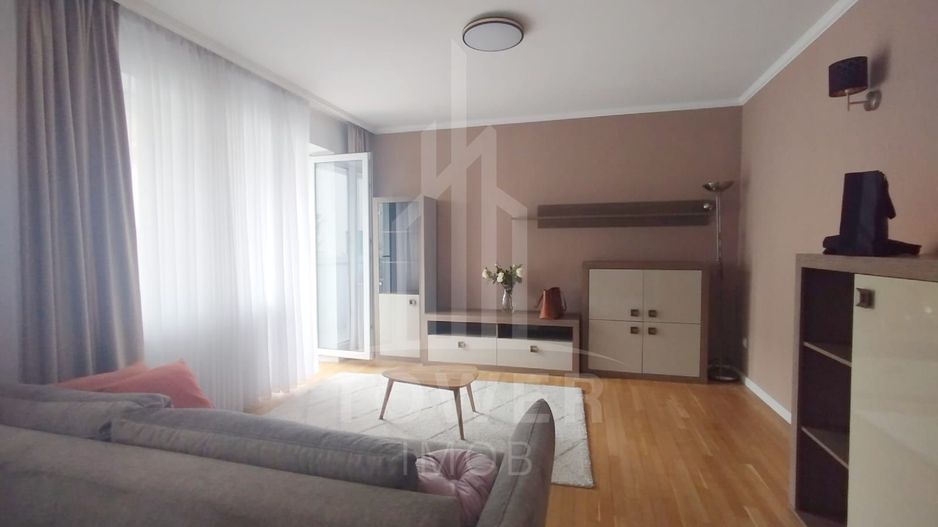 APARTAMENT DE VÂNZARE ÎN INIMA SIBIULUI – GATA DE MUTARE! - Poză 8