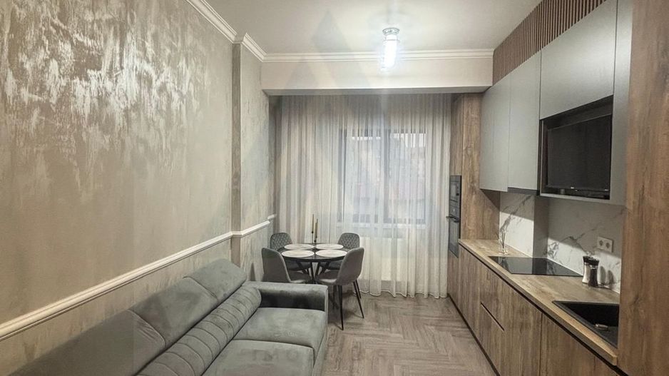 Apartament premium 3 camere prima închiriere balcon 9 mp C. Cisnadiei - Poză 1
