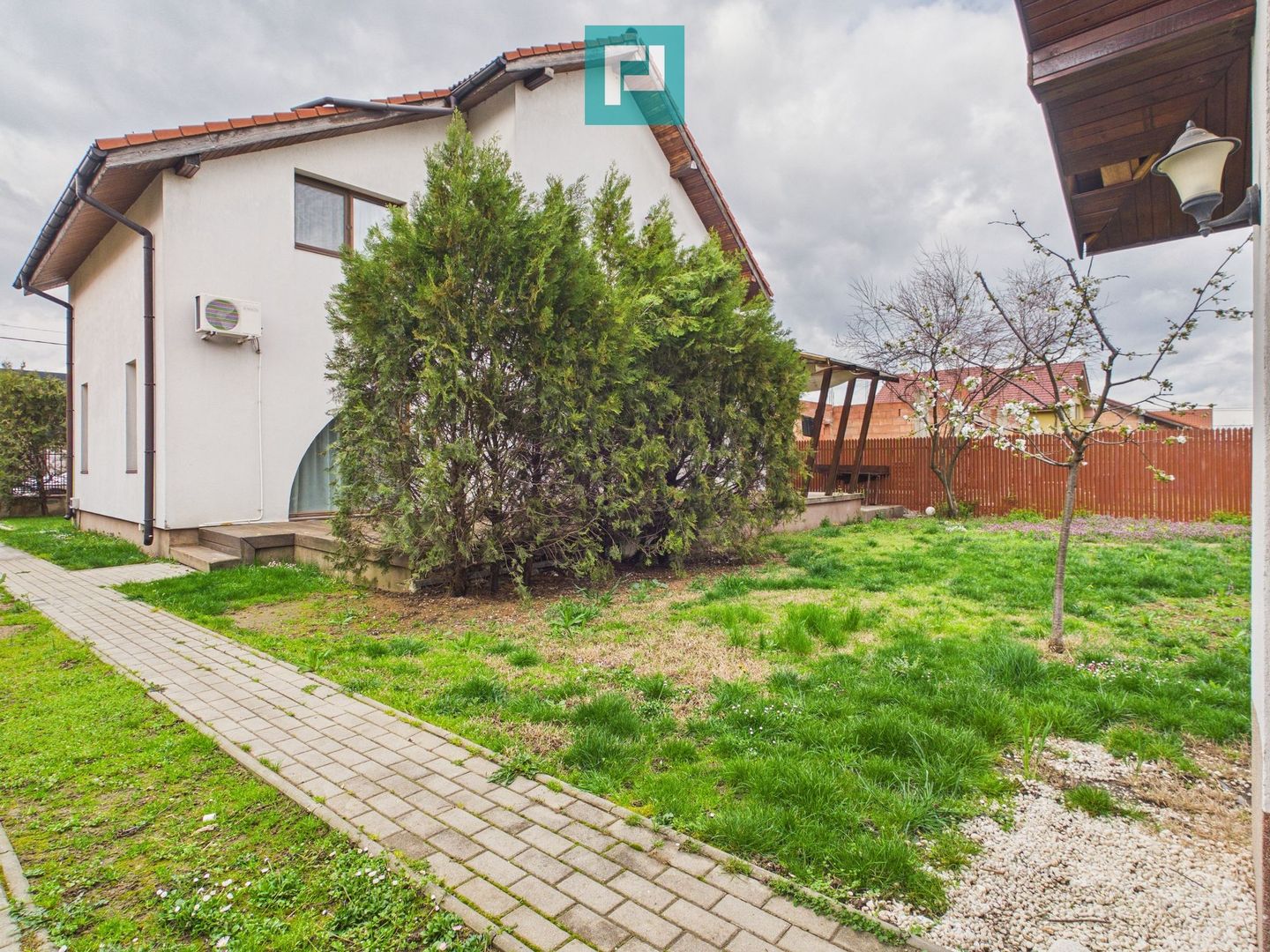 Vila moderna 5 camere Mosnita Noua - Poză 48