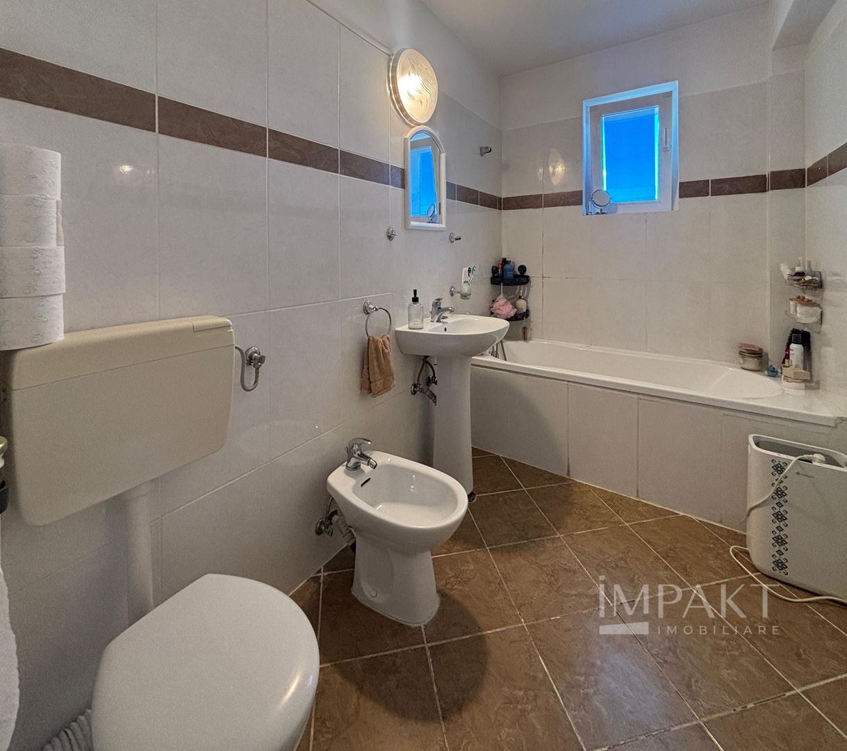 Apartament 3 camere - 5 minute de Piața Cipariu - Poză 5