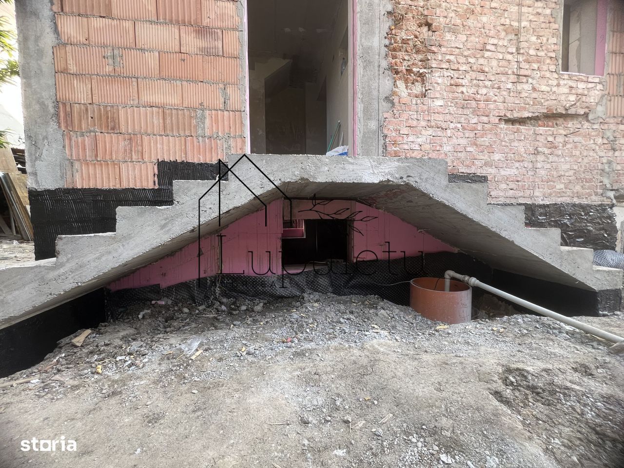 Proprietate unică D+P+E+M, Complet Renovată în 2025 | V.Aaron | - Poză 5