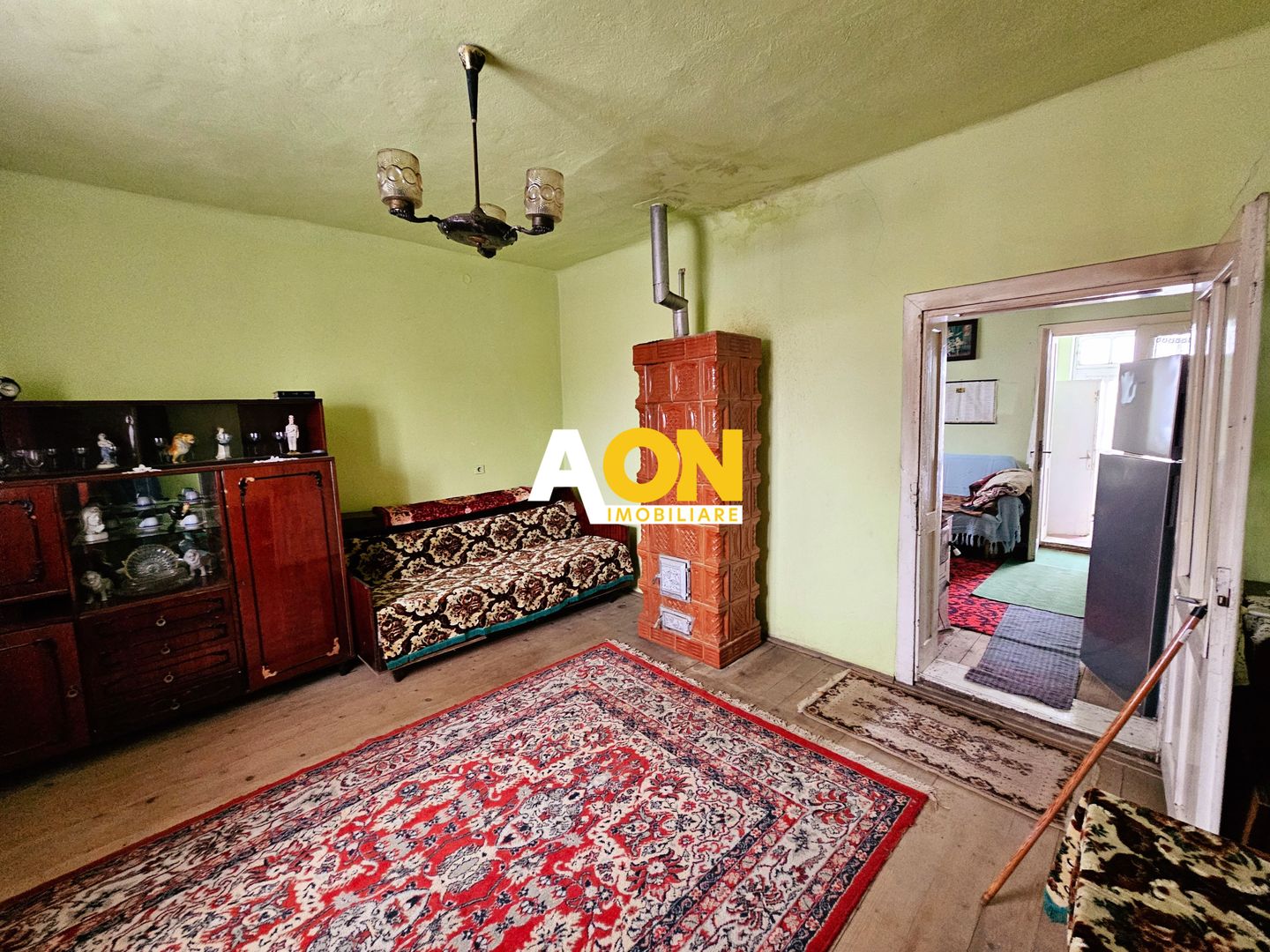 Casă traditională, 3 camere, 1766 mp teren, la asfalt, Vintu de Jos - Poză 14