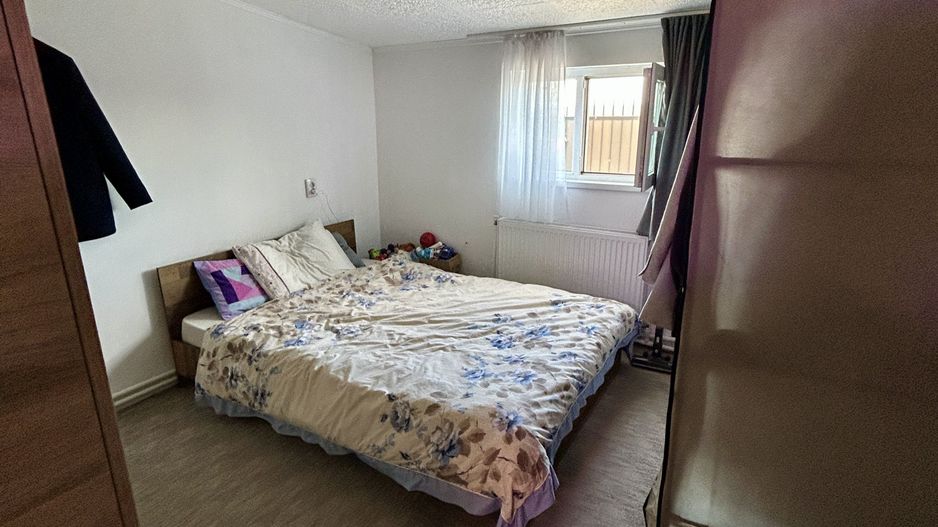 Azil 14 camere și 8000mp teren localitatea Sacădat - Poză 14