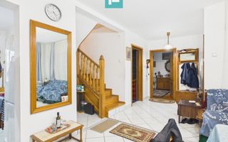 Vilă stil montan, 270 mp, teren 3000 mp - Poză 7