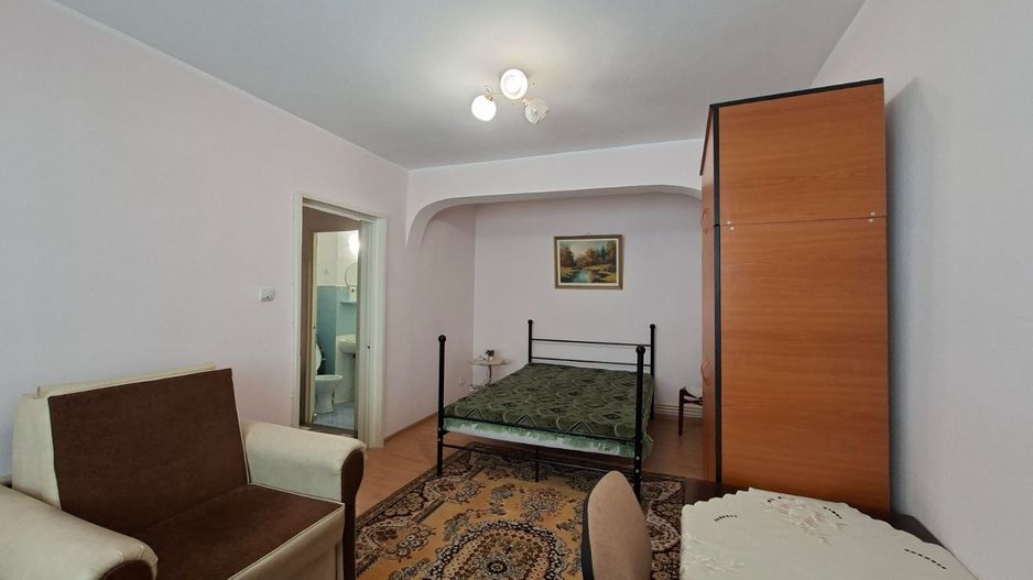 De inchiriat apartament cu o camera, etaj 1, Faleza, 285 euro - Poză 4