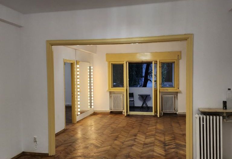De vanzare apartament 6 camere Piata Romana. Pret NEGOCIABIL - Poză 2