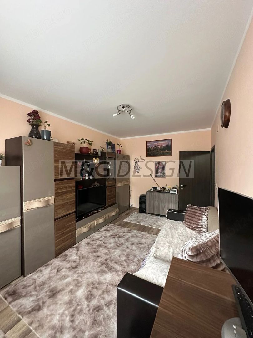Apartament 3 camere  comuna Giroc - Poză 1
