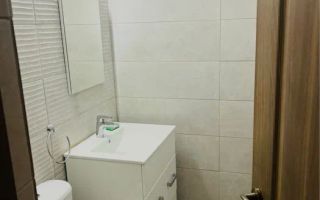 3 camere spațioase, 2 băi, balcon mare – zonă centrală excelentă! - Poză 6