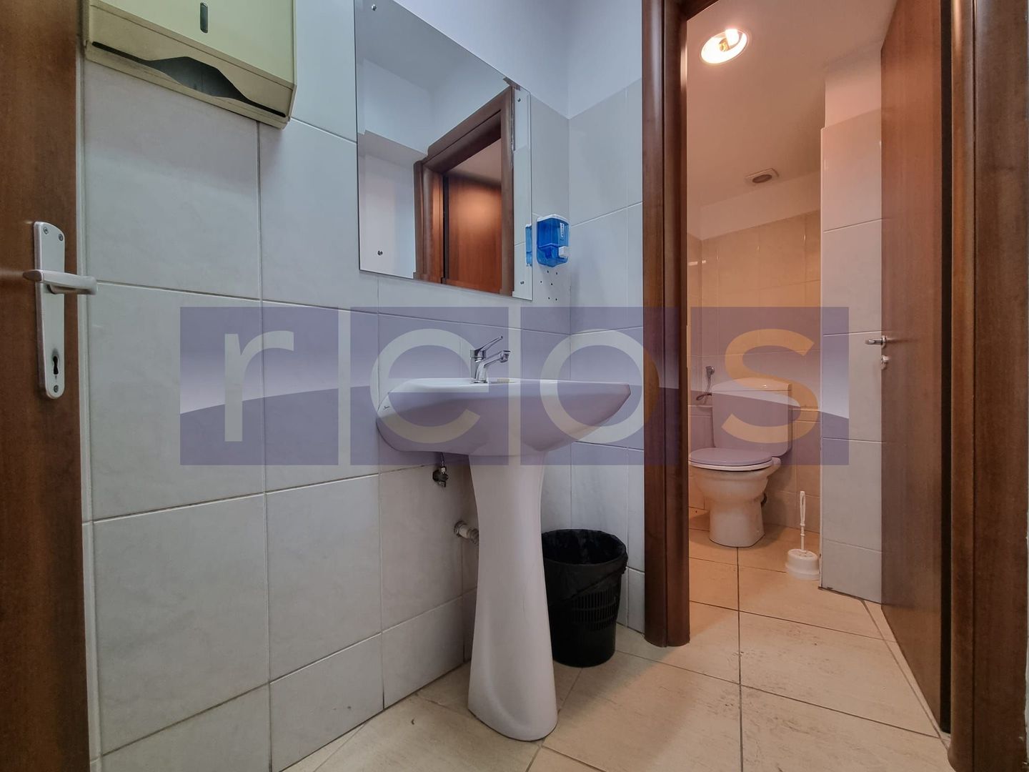 VANZARE SPATIU COMERCIAL | 15 CAMERE | ZONA UNIRII - Poză 45