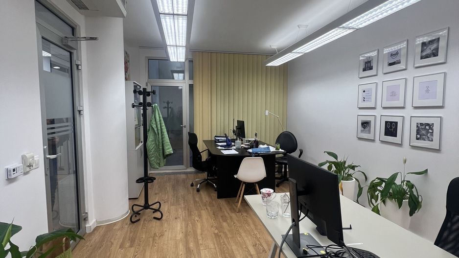 Birouri zona centrală - Poză 1