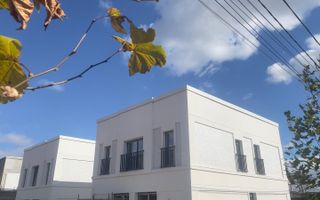 Casa moderna comuna Harman,zonă centrală! - Poză 3
