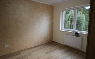 APARTAMENT DEOSEBIT - Poză 9