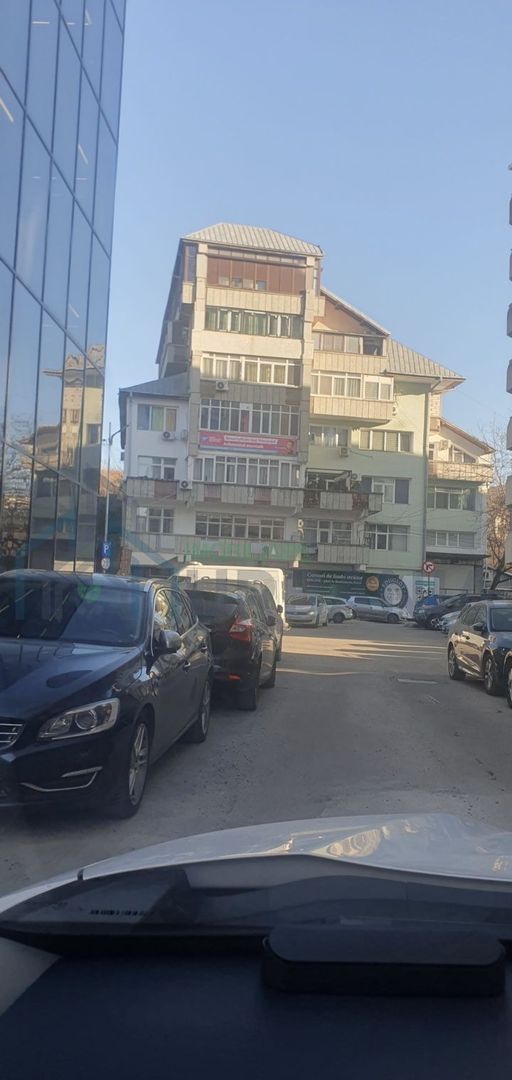 De inchiriat spațiu birouri 200 mp - Poză 1