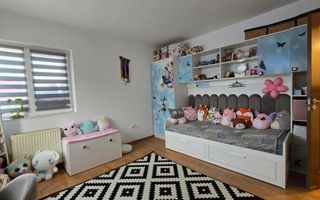 Apartament cu 2 camere, decomandat, în centrul Floreștiului. - Poză 5