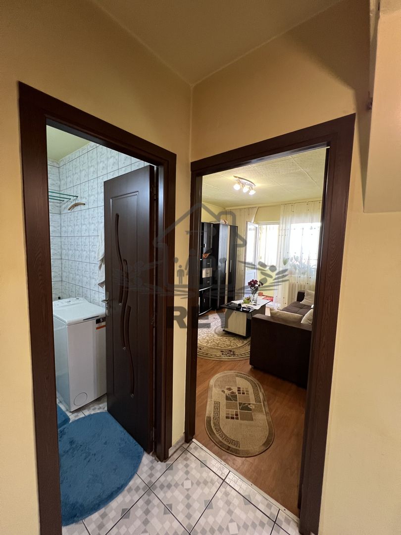 Apartament 3 camere decomandat / Str. V. Aaron - Poză 10