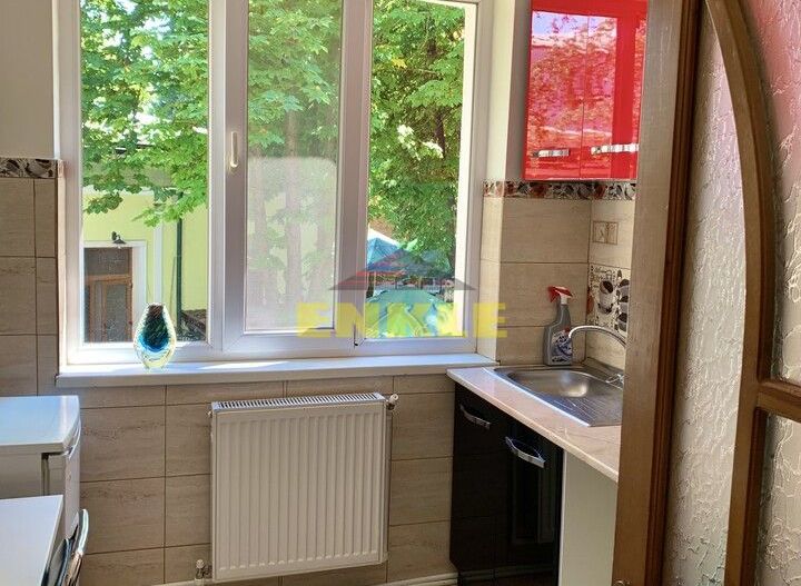 De vanzare apartament cu 2 camere, Zona Pietonalul Unirii, Etaj 1. - Poză 7