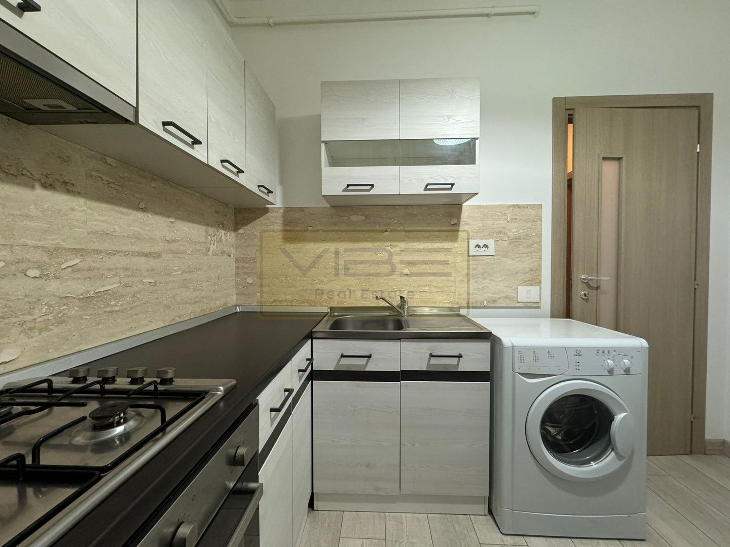 Apartament 1 camera decomandat Newton Nicolina - Poză 9