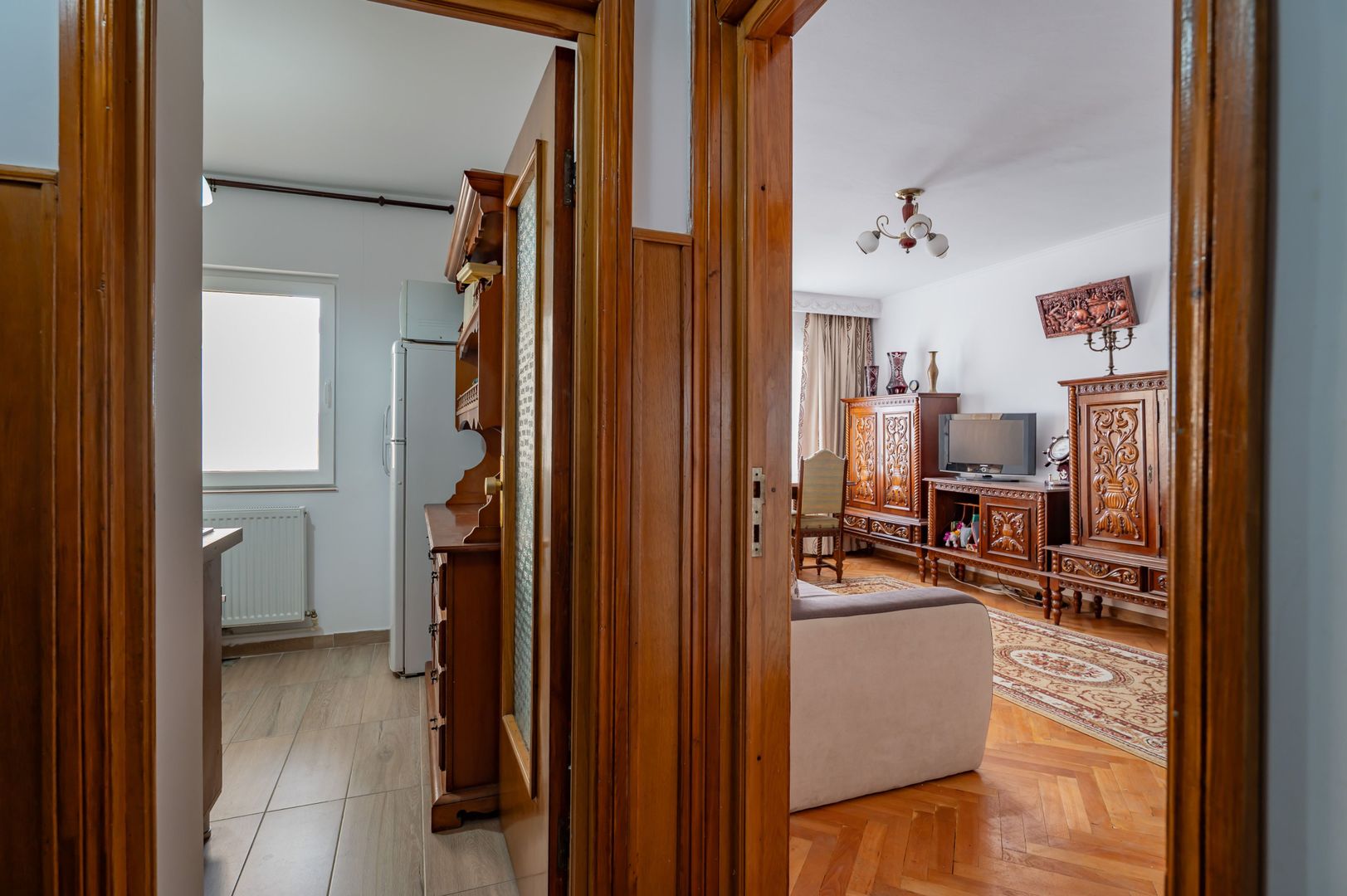 INEL 2 – Dezrobirii – 3 camere decomandate, 2 bai, etaj 3/4, bloc 1987 - Poză 8