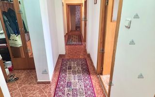 Apartament 3 camere de vânzare – Zona Valah - Poză 3