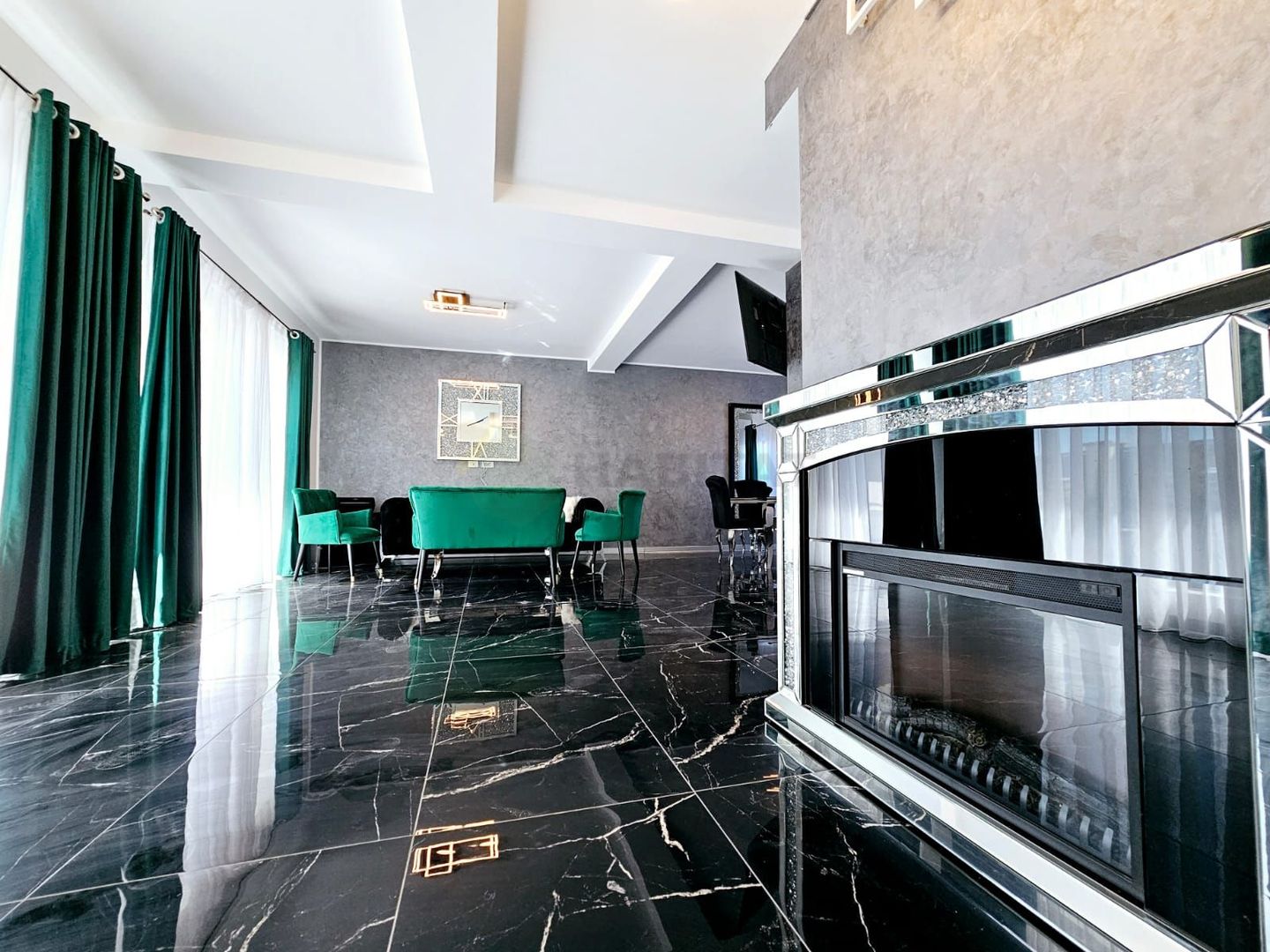 OFERTA 249.000 !!! Vila de vis din Tunari – Lux, rafinament și confort absolut! - Poză 3