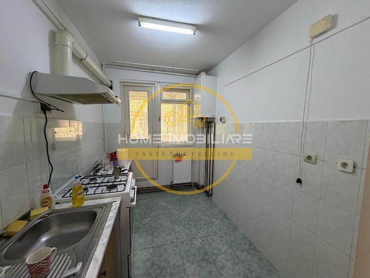 Apartament cu 2 camere/ 46mp / zona Tatarasi - Poză 4