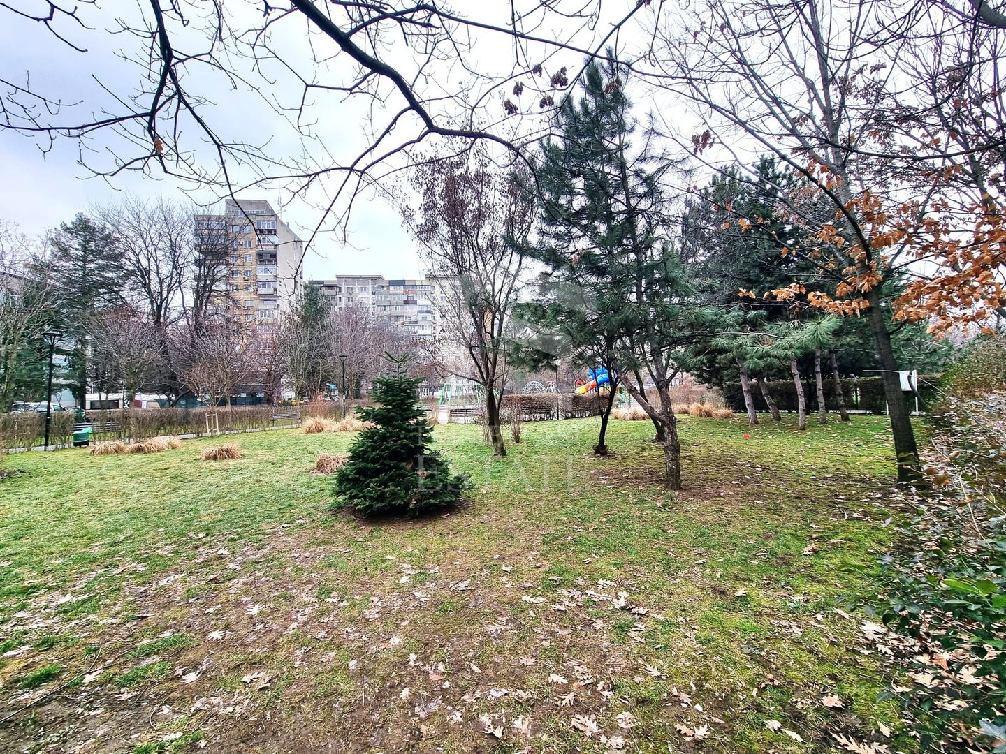 3 Cam Militari–Lujerului-Metrou-Parc Tudor Vladimirescu - De renovat - Poză 4