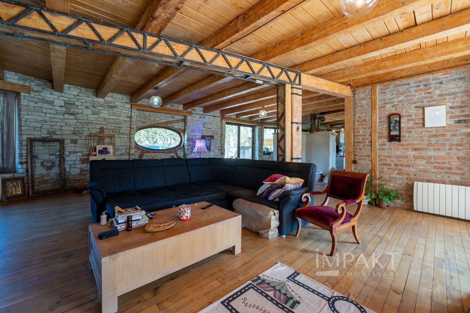 De vanzare casa unica pe teren de 3400mp, cu iaz si gradina - Borhanci - Poză 7