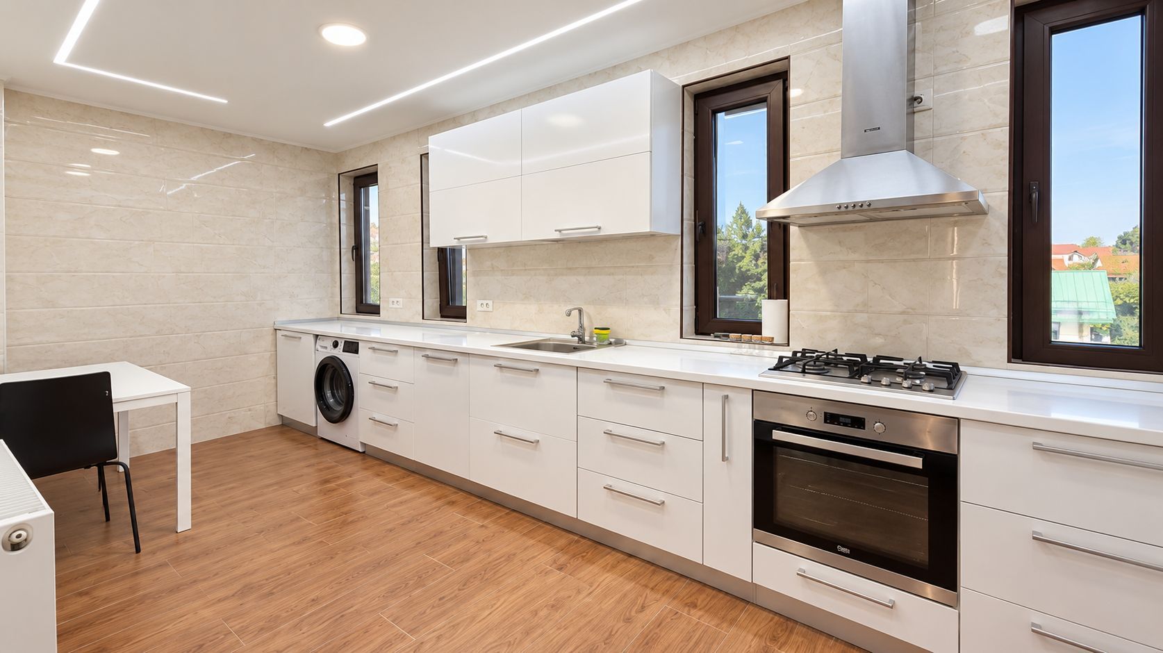 For Rent | Spacious 3-Room Apartment | 135 sqm | Voluntari - Poză 3