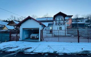 Vilă spațioasă, 6 camere, Copou -Sărărie - Poză 1