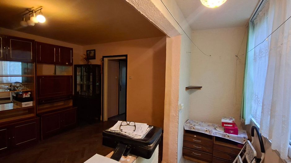 Apartament cu 2 camere - zona Circumvalatiunii - Poză 2