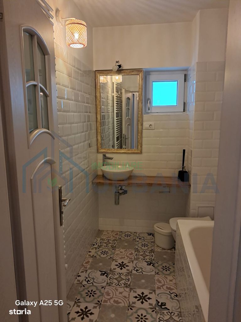 P.F. Inchiriez apartament 4 camere - Nicolina Rond Vechi - 92mp - Poză 2