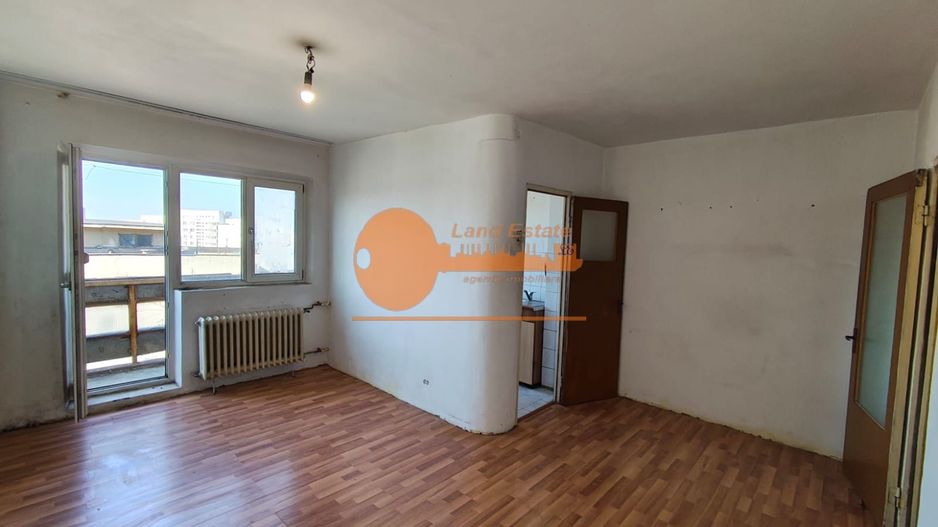 Garsoniera Gorjului-Bloc mixt(200 m metrou-1981) - Poză 5